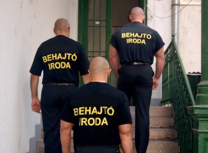 MINDENKÉPPEN OLVASD EL HA KÖVETELÉSKEZELŐK ZAKLATNAK - 3 KÖTELEZŐ SZABÁLY, AMIT MINDIG BE KELL TARTANOD!