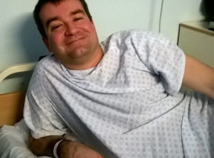 Megműtöttek! Angliába! :) Senki ne aggódjon minden rendben, rutin műtét volt!