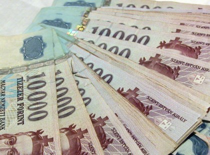 Minden 11 évesnél fiatalabb gyermeknek jár alanyi jogon 130 ezer forint állami támogatás – ez kell tenned, hogy meg is kapja!