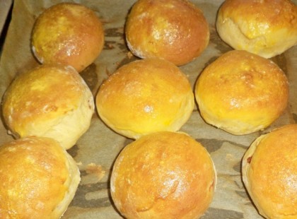 A kedvenc vizes zsemle receptünk tej nélkül! Finomabb pékárú nincs is!