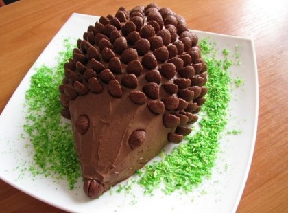 Csokoládés sünitorta sütés nélkül – minden gyermek álma!