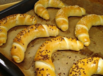 Sós kifli ahogy falun készítik! A házi az ma is házi:-)