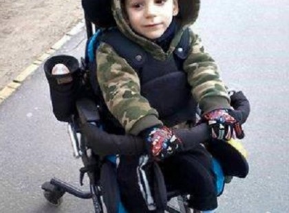 Kedves Ismerőseink, Barátaink! Nagyon kérünk mindenkit, segítsen egy megosztással Táltosnak! AZ Ő ÁLMA, HOGY EGYSZER JÁRNI TUDJON..... SEGÍTSÉTEK TÁLTOST, HOGY EZ MEGVALÓSULHASSON! NEKTEK CSAK EGY KATTINTÁS, NEKI ESÉLY EGY JOBB ÉLETRE!!! A MEGOSZTÁS IS LEGALÁBB AKKORA SEGÍTSÉG, MINT A TÁMOGATÁS