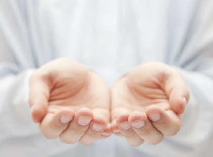 Aranyosi Ervin: Üres kézzel jövünk – megyünk!