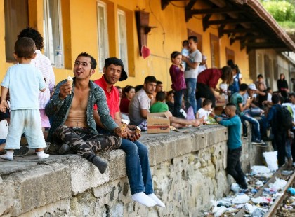 Az Illuminátusok titkos terve Európa színes bőrű tételére! Kötelező olvasmány!