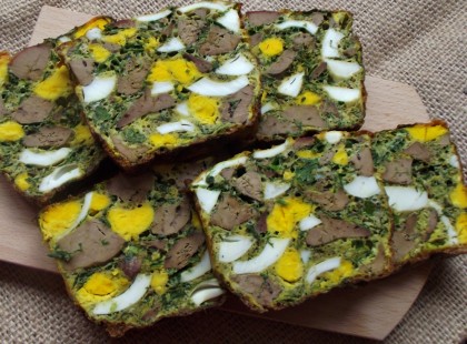 Ínyenc tojásos-májas szelet, fincsi és nagyon laktató! Ezért mindenki rajong!