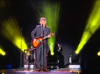 BRÓDY JÁNOS ELSÖPRŐ EREJŰ DALA A RENDSZERRŐL