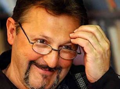 Szerednyey Béla, színész február 22.-én 58 éves lett.Isten éltesse sokáig!