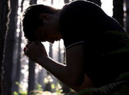 És akkor férj lettem, és elrontottam. De ezt akkor még nem tudtam. Dühös voltam, ha nem volt kész a vacsora, ha nem öltözött minden nap csinosan. Pöröltem vele, és közben nem vettem észre, hogy pocakot eresztettem.