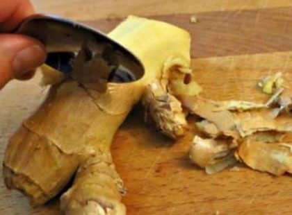 EZ TÖRTÉNIK VELED, HA MINDEN NAP ESZEL GYÖMBÉRT