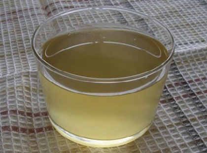 MEGDÖBBENTŐ EREDMÉNY: EZ A LÉ ELPUSZTÍTJA A RÁKOS SEJTEKET, ELMULASZTJA A CUKORBAJT, A FEKÉLYT ÉS LEVISZI A VÉRNYOMÁST