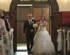 A menyasszony és az édesapja a legszebb meglepetéssel köszöntötte a násznépet. Szem nem maradt szárazon!