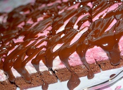 Habos álomszelet – édes, krémes és nem lehet betelni vele!