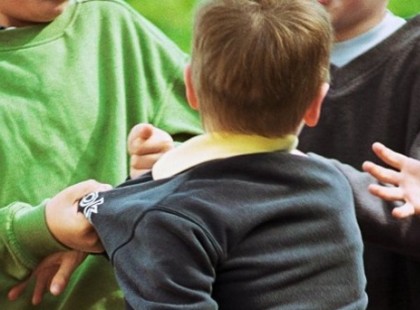 Kimehet-e vécére óra közben? Ihat-e órán, ha szomjas? Mik a gyerek jogai az iskolában?