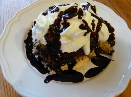 Aki a somlói galuskát szereti az rossz ember nem lehet! Te is szereted? Nyomj egy lájkot, ha igen! Én nem vagyok kifejezetten édesszájú, de az az az édesség, amiből nem lehet eleget készíteni nekem.