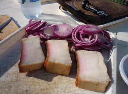 Nyomj egy lájkot, ha ez is jöhetne is, ami a képen van! Na persze ki mit kívánna még mellé, mondjuk én egy stamesz pálinkára szavaznék.