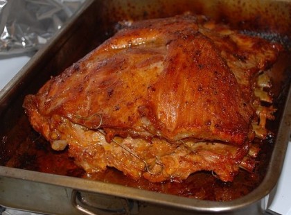 Egyben hagyott fantasztikus oldalas töltve