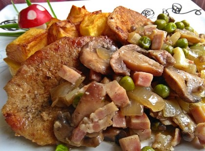 Sertésszelet „Jóasszony” raguval