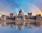 Ellopták a Fidesz laptopjait a Parlamentből