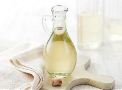 ÖNTS ECE­TET A ZOK­NIDRA, ÉS LE­ESIK AZ ÁLLAD!