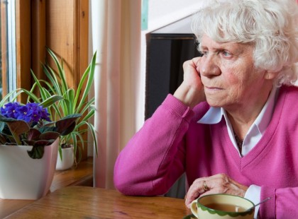 A NYUGDÍJASOK MIATT SZEGÉNY MAGYARORSZÁG?