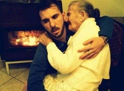 Szégyenkezés nélkül töltötte fel ezt a képet a srác a közösségi oldalára.