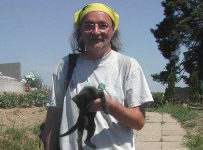 Ez az ember jelentette fel Illés bácsit ! Azt is elmondta miért