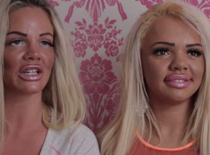 KEDVES LÁNYOM! LASSAN ÍROM LEVELEM, MERT TUDOM, HOGY NEM TUDSZ GYORSAN OLVASNI.