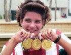 42 éves Egerszegi Krisztina ötszörös olimpiai bajnok .Isten éltesse, köszöntsük őt egy lájkkal!