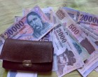Egyszeri segély nyugdíjasoknak – azonnali 85,000 forintot kaphat a nagymama vagy a papa! --- OSSZÁTOK MEG, MERT SOK IDŐS EMBER NEM TUD RÓLA - KÖSZÖNJÜK !