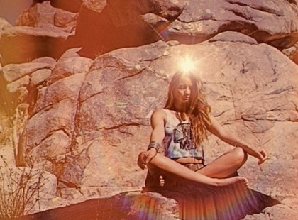 EZ AZ 5 MÓDSZER MEGTANÍT A JELENBEN ÉLNI!