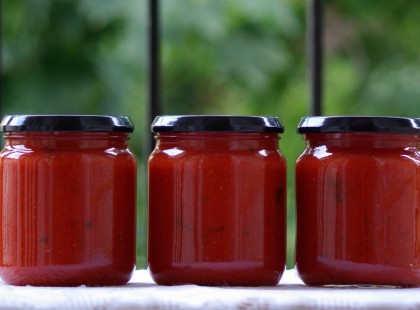 Gulyáskrém házilag készítve – finom házi gulyáskrém télire