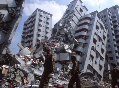 Amerika megaföldrengésre készül