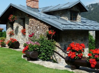 Ingyen családi ház a Duna parton – most az Öné lehet > itt jelentkezhetsz rá!