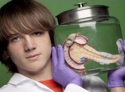 EGY 15 ÉVES GYEREK FEDEZTE FEL A HASNYÁLMIRIGYRÁK TESZTET!Gratuláljunk neki sok szívecskével <3