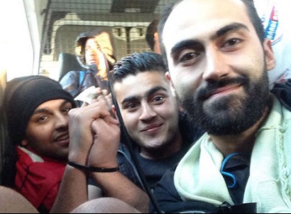 “Megcsináltuk!” – ezzel a képpel röhögik ki az Uniót a migránsok, akik bejutottak az országba!