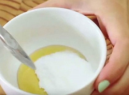 EZT A KEVERÉKET A LEGSÚLYOSABB BETEGSÉGBEN ÉRDEMES ELŐVENNI: SZÓDABIKARBÓNA ÉS MÉZ