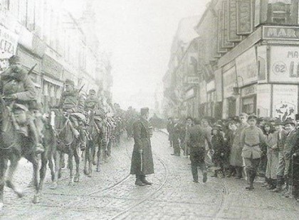 Amikor magyar csapatok vonultak be Bukarestbe