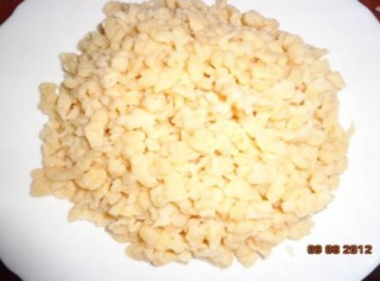 Aki egyszer kóstolta, azóta így készíti a nokedlit!