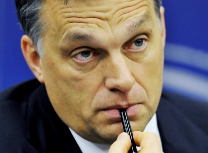 A német sajtó így írt Orbánról: Lovat lopni a saját istállóban