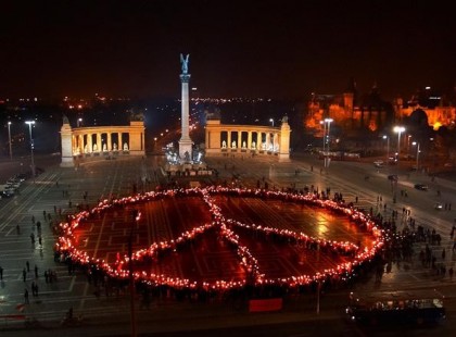 Fontos! Ma van a béke napja - szeptember 21-e a Béke Nemzetközi Napja. - Isten azért teremtette a világot, hogy mindannyain békében éljünk benne, és ne háborúzzunk egymással.