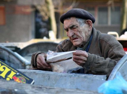 Ez betehet a magyar nyugdíjasoknak: ijesztő számok láttak napvilágot