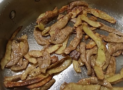 HA EZT ELOLVASOD, SOHA TÖBBÉ NEM DOBOD EL A KRUMPLI HÉJÁT!