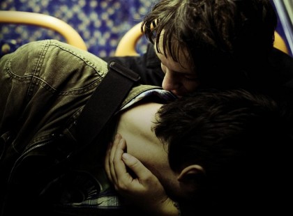 BARÁTNŐJE KISZÍVTA A NYAKÁT, NÉHÁNY ÓRÁN BELÜL MEGHALT! MEGDÖBBENTŐ, MIÉRT!