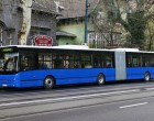 Ez az érzéketlen buszvezető nagy ívben sz…t az utasokra, ám ekkor jött az idős néni..