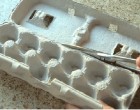 Általában eldobom a tojástartót, de amikor megláttam ezt a 15 remek tippet, úgy döntöttem megtartom őket