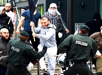 Bécs elbukott! Rémisztő dologra figyelmeztetnek mindenkit!