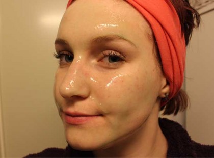 Ezzel a 100 forintos szerrel simán eltüntetheted minden ráncodat! Nem fognak rád ismerni!