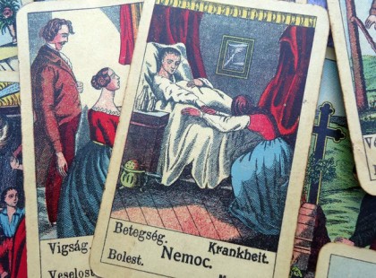 A Bikákra szerelem, az Ikrekre gyermekáldás, a Mérlegekre nagy sorsfordulat vár a cigánykártya szerint. És a többi jegyről sem feledkeztünk meg.