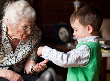 Az anya szóhoz sem jutott attól, amit kisfia művelt, ám ekkor a nagymama meglepő dolgot tett